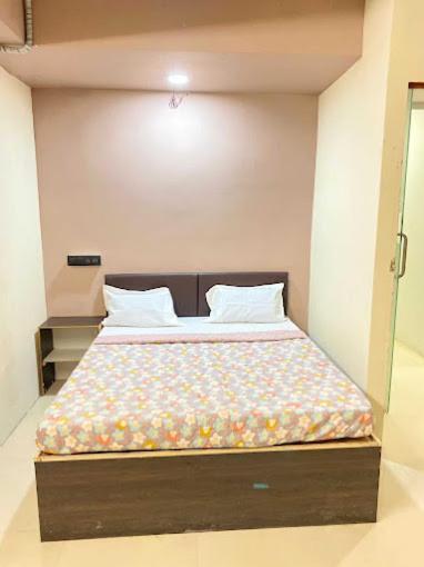 Hotel Welcome, Vip Road Vesu Surat Luaran gambar